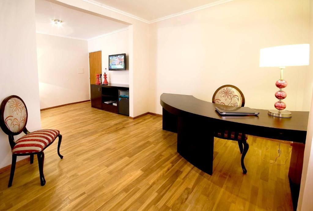 Hotel Argos Bahía Blanca Kültér fotó