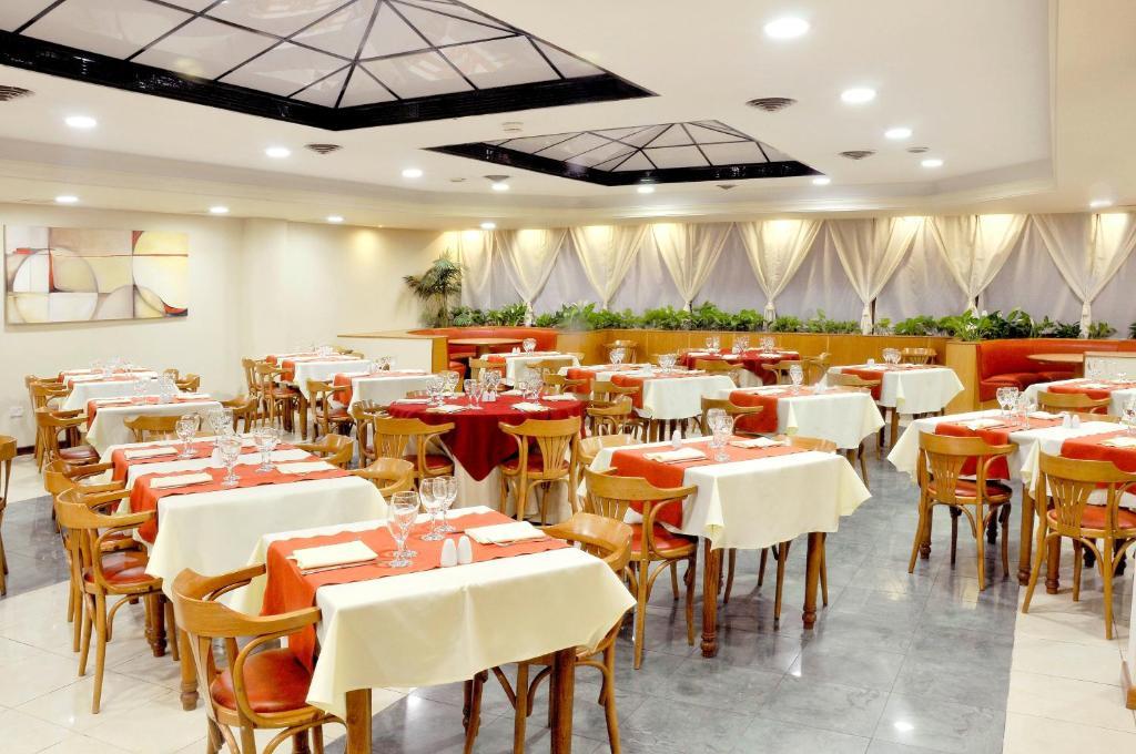 Hotel Argos Bahía Blanca Kültér fotó